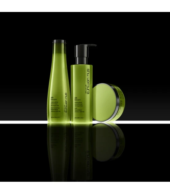 Shu Uemura Silk Bloom Shampooing réparateur 300ml  | Celini.fr