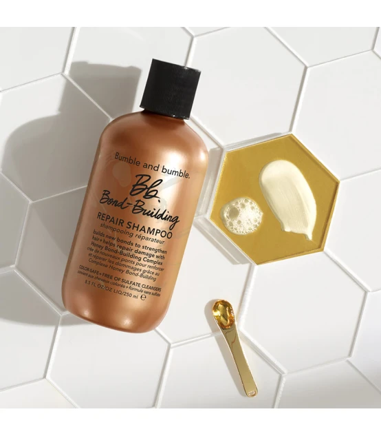 Bumble and bumble Bond-Building Repair Shampoo 250ml  | Celini.fr