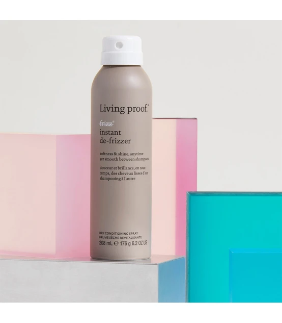 Living Proof Frizz Instant De-Frizzer 208ml  | Celini.fr